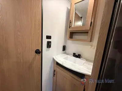 2022 Prime Time RV Avenger photo 20