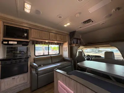 2017 Forest River RV Sunseeker photo 21
