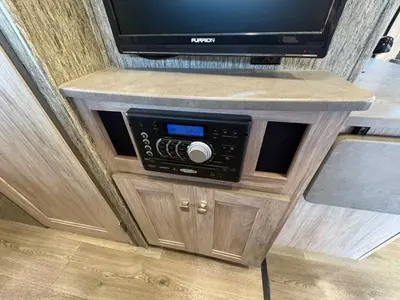 2017 Forest River RV Sunseeker photo 36