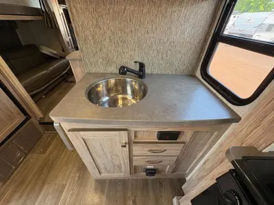 2017 Forest River RV Sunseeker photo 25