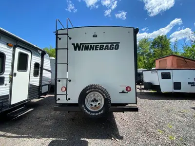 2022 Winnebago Industries Towables Micro Minnie photo 6