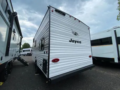 2027 Jayco Jay Flight photo 6