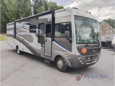 2005 Fleetwood RV Southwind photo 2