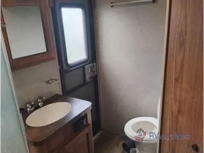 2016 Forest River RV Rockwood Signature Ultra Lite photo 25