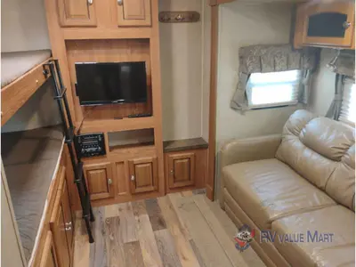 2016 Forest River RV Rockwood Signature Ultra Lite photo 27