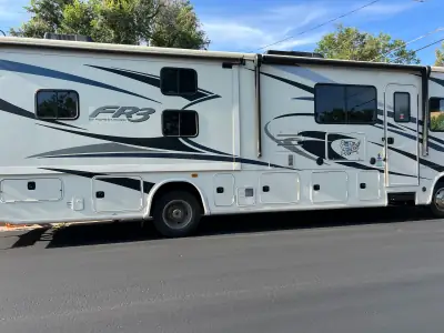 2021 FOREST RIVER FR3 photo 2