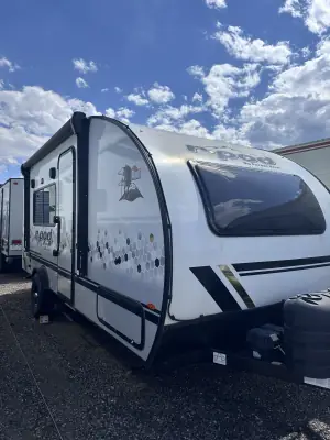 2021 FOREST RIVER R-POD photo 4