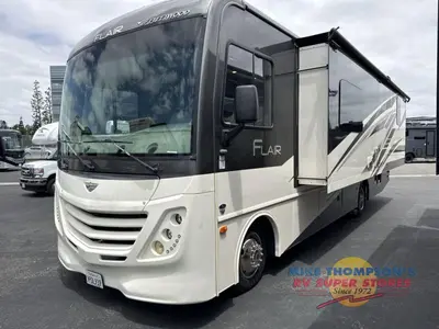 2020 Fleetwood RV Flair photo 9