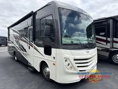 2020 Fleetwood RV Flair photo 6
