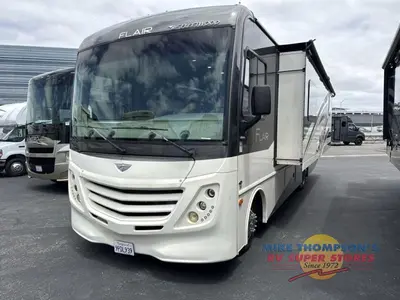 2020 Fleetwood RV Flair photo 8