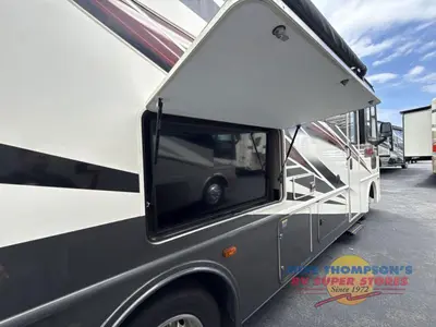 2020 Fleetwood RV Flair photo 14