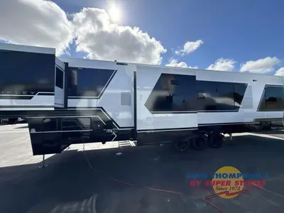 2026 Brinkley Model Gx photo 5