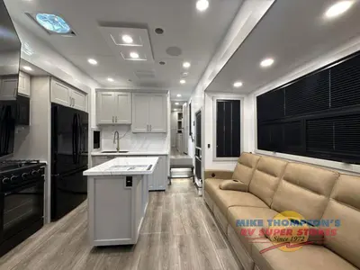 2026 Brinkley Model Gx photo 12