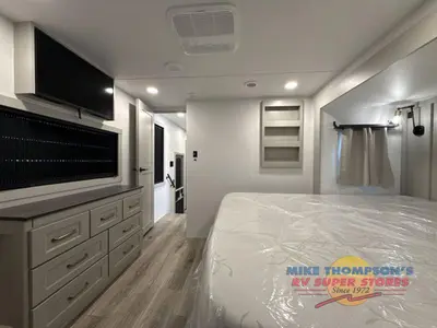 2026 Brinkley Model Gx photo 29