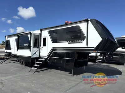 2026 Brinkley Model Gx photo 2