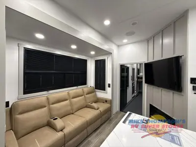 2026 Brinkley Model Gx photo 11