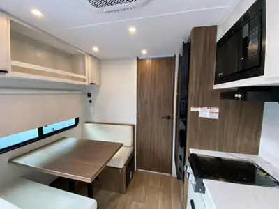 2027 Winnebago Access photo 13