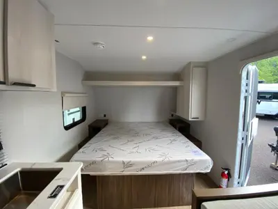 2027 Winnebago Access photo 31