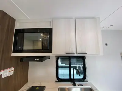 2027 Winnebago Access photo 17