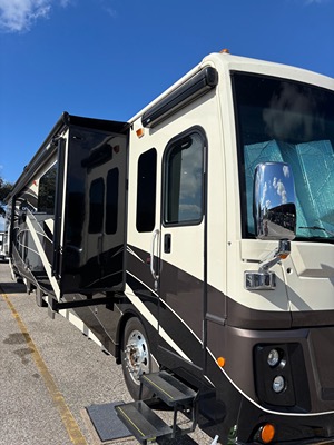 Used 2019 Holiday Rambler Navigator 36F
