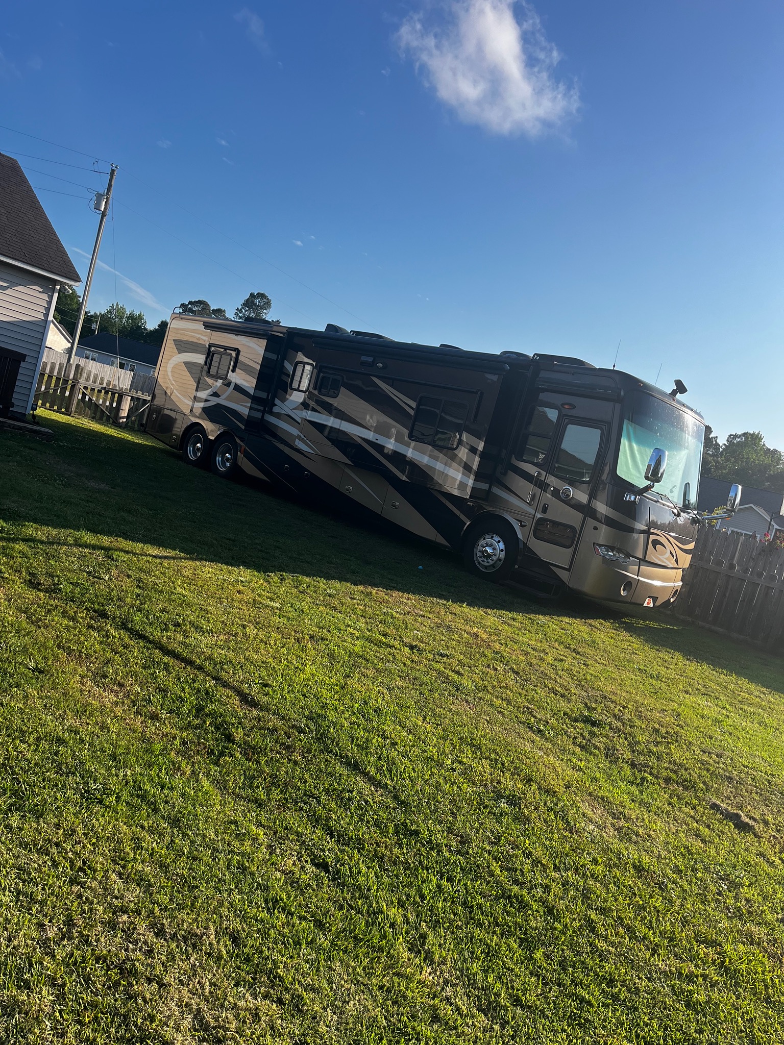2011 TIFFIN MOTORHOMES ALLEGRO BUS exterior