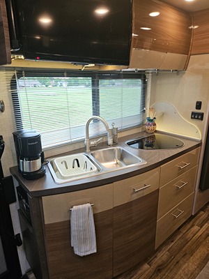 2017 WINNEBAGO VIEW photo 6