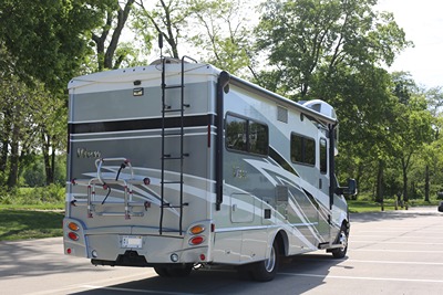 2017 WINNEBAGO VIEW photo 3