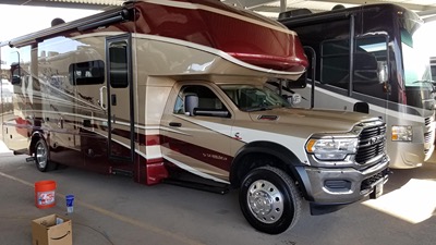 2021 DYNAMAX CORP ISATA 5 SERIES photo 2