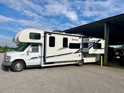 2025 THOR MOTOR COACH GENEVA photo 8