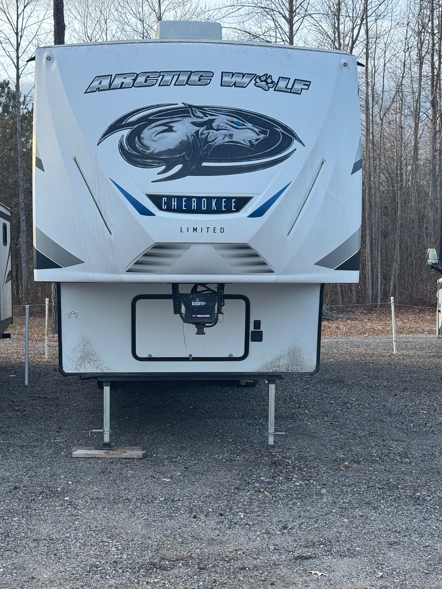 2022 FOREST RIVER CHEROKEE WOLF PACK exterior