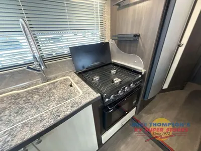 2017 Coachmen RV Prism Elite photo 28