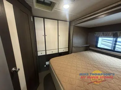 2017 Coachmen RV Prism Elite photo 33