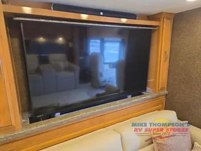2018 Thor Motor Coach Tuscany photo 29