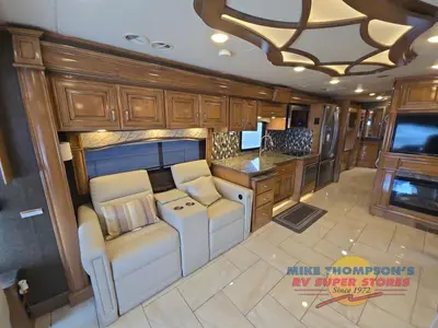 2018 Thor Motor Coach Tuscany photo 24