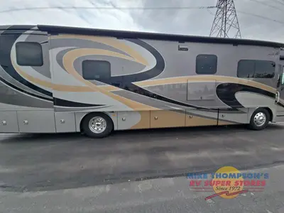 2018 Thor Motor Coach Tuscany photo 16