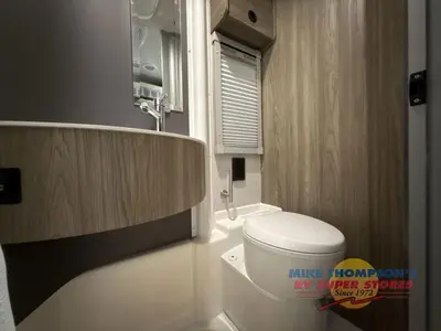 2027 Winnebago EKKO Sprinter photo 31