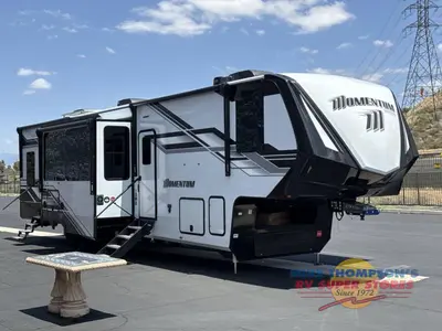 New 2026 Grand Design Momentum 395MT