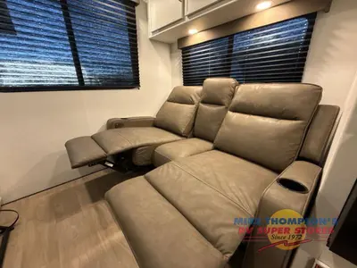 2026 Grand Design Transcend Xplor photo 14