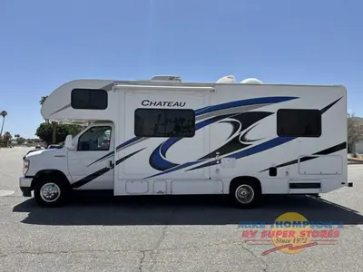 2023 Thor Motor Coach Chateau photo 12