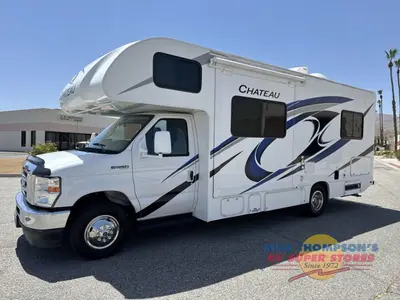 2023 Thor Motor Coach Chateau photo 11