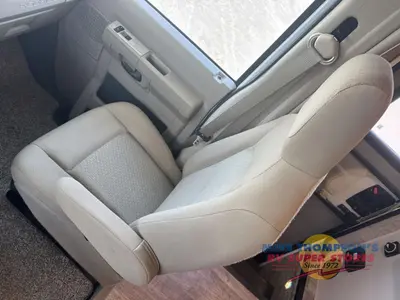 2023 Thor Motor Coach Chateau photo 19