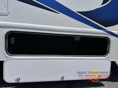 2023 Thor Motor Coach Chateau photo 36