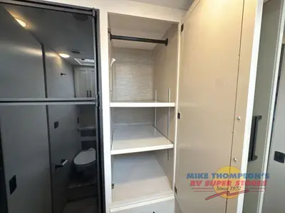 2023 Thor Motor Coach Chateau photo 31