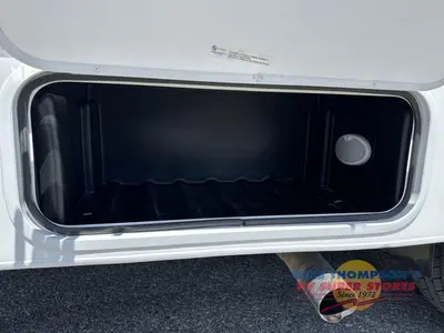 2023 Thor Motor Coach Chateau photo 35