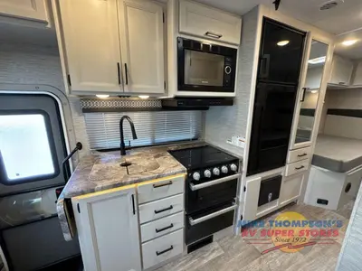 2023 Thor Motor Coach Chateau photo 24