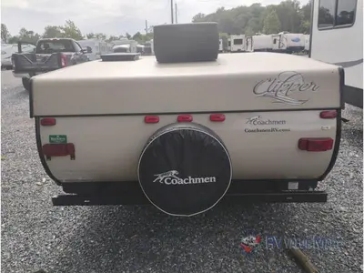 2017 Coachmen RV Clipper Camping Trailers photo 7