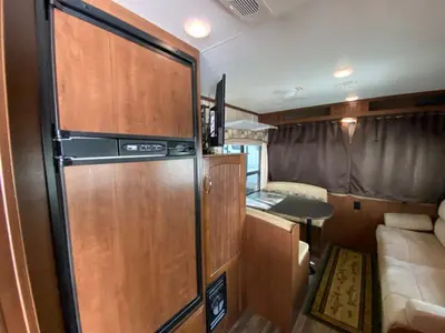 2017 Jayco Jay Feather 7 photo 14