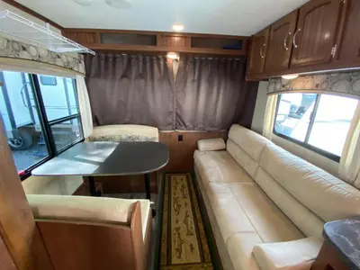 2017 Jayco Jay Feather 7 photo 15