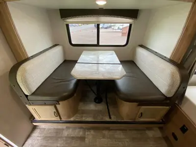 2021 Winnebago Industries Towables Micro Minnie photo 31
