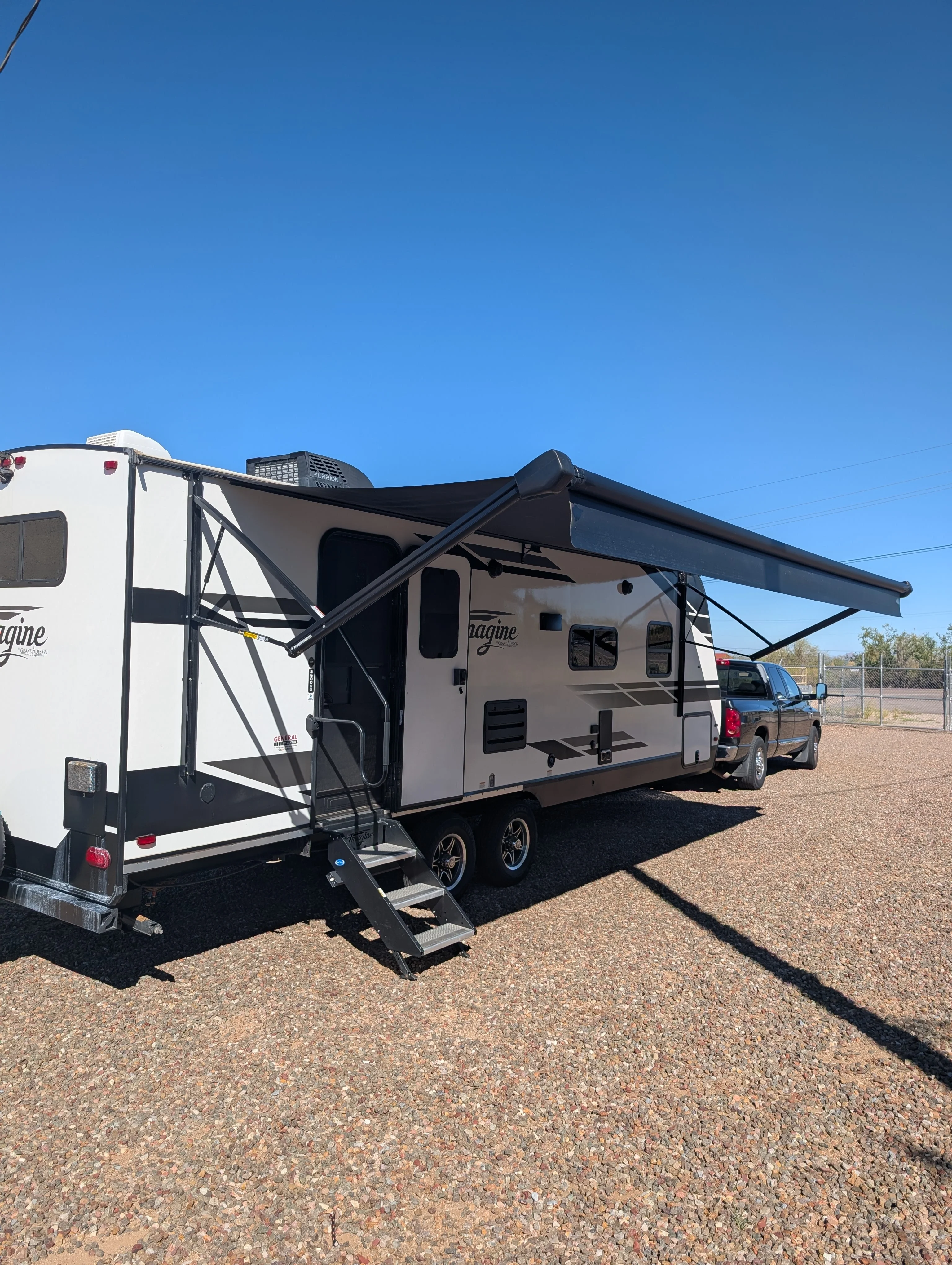 2021 GRAND DESIGN IMAGINE exterior